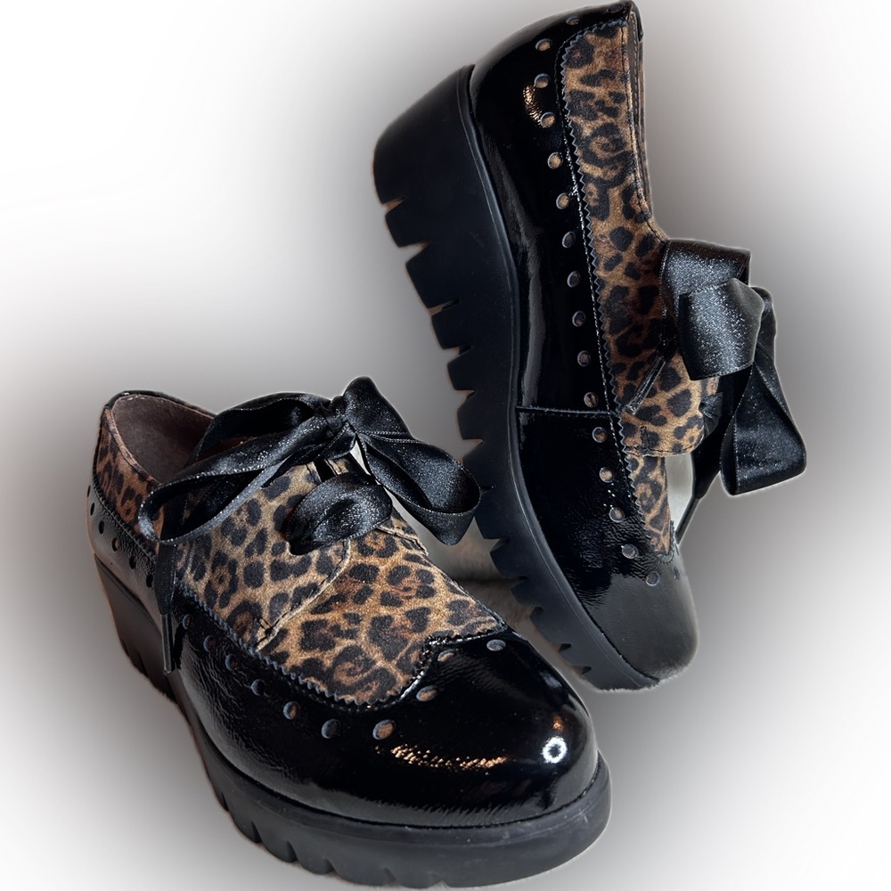 Wonders Ribbon Lace Derby Wedge Shoes - size 36